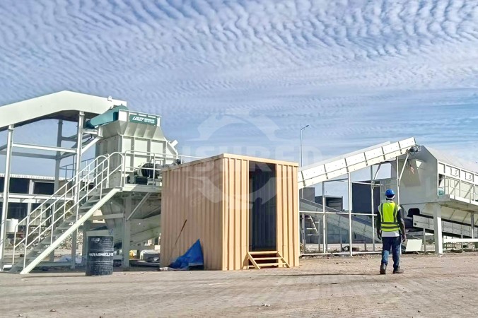 Διαρρηκτής Σακουλών για έργο ανακύκλωσης MSW στη Δυτική Ασία