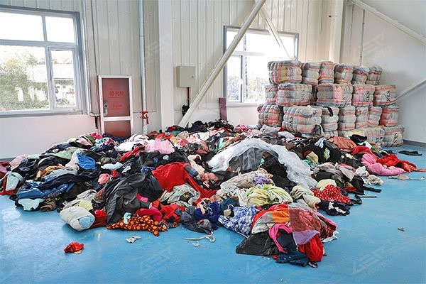 Κλωστοϋφαντουργικά Απόβλητα