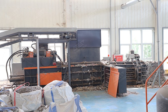 Υδραυλική Πρέσα Δεματοποίησης